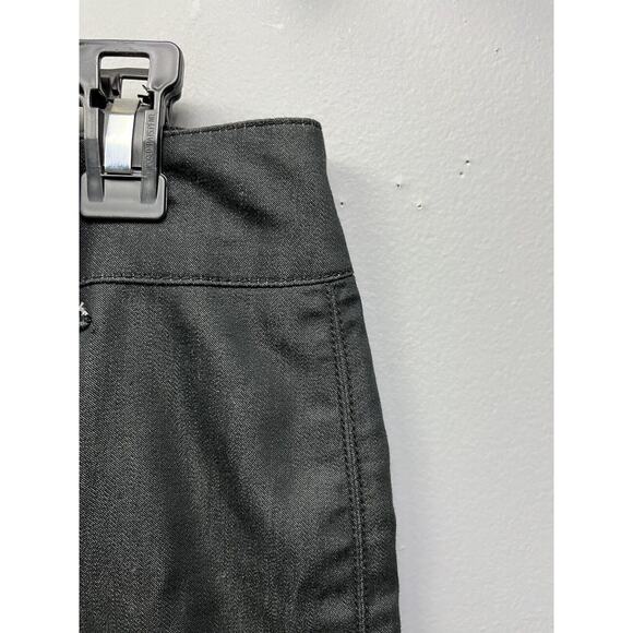 Guess Mini Skirt Womens 30 Y2K Gray Flat front Pleated back Stretch Skater - Picture 6 of 7